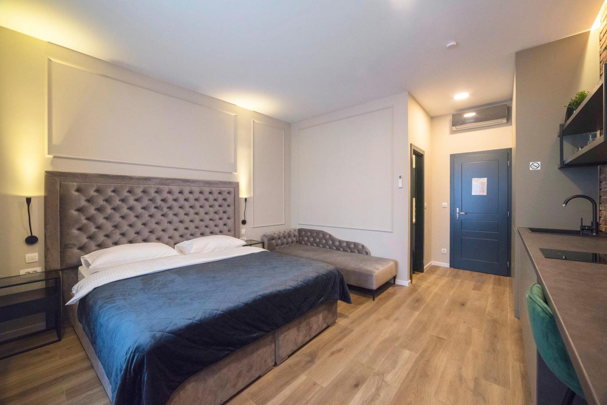 Imperial B Apartment *