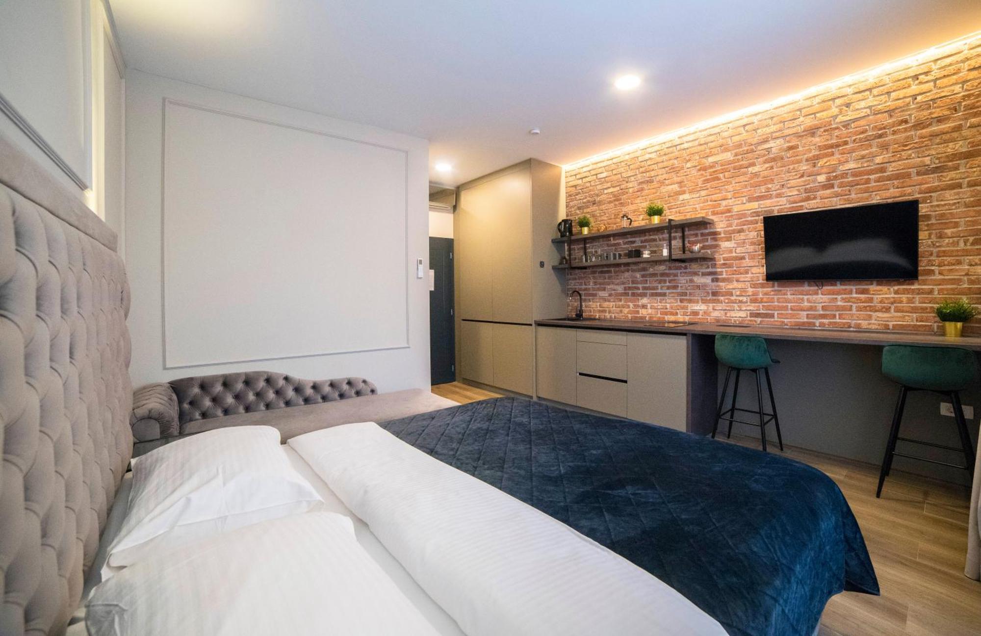 Imperial B Apartment *